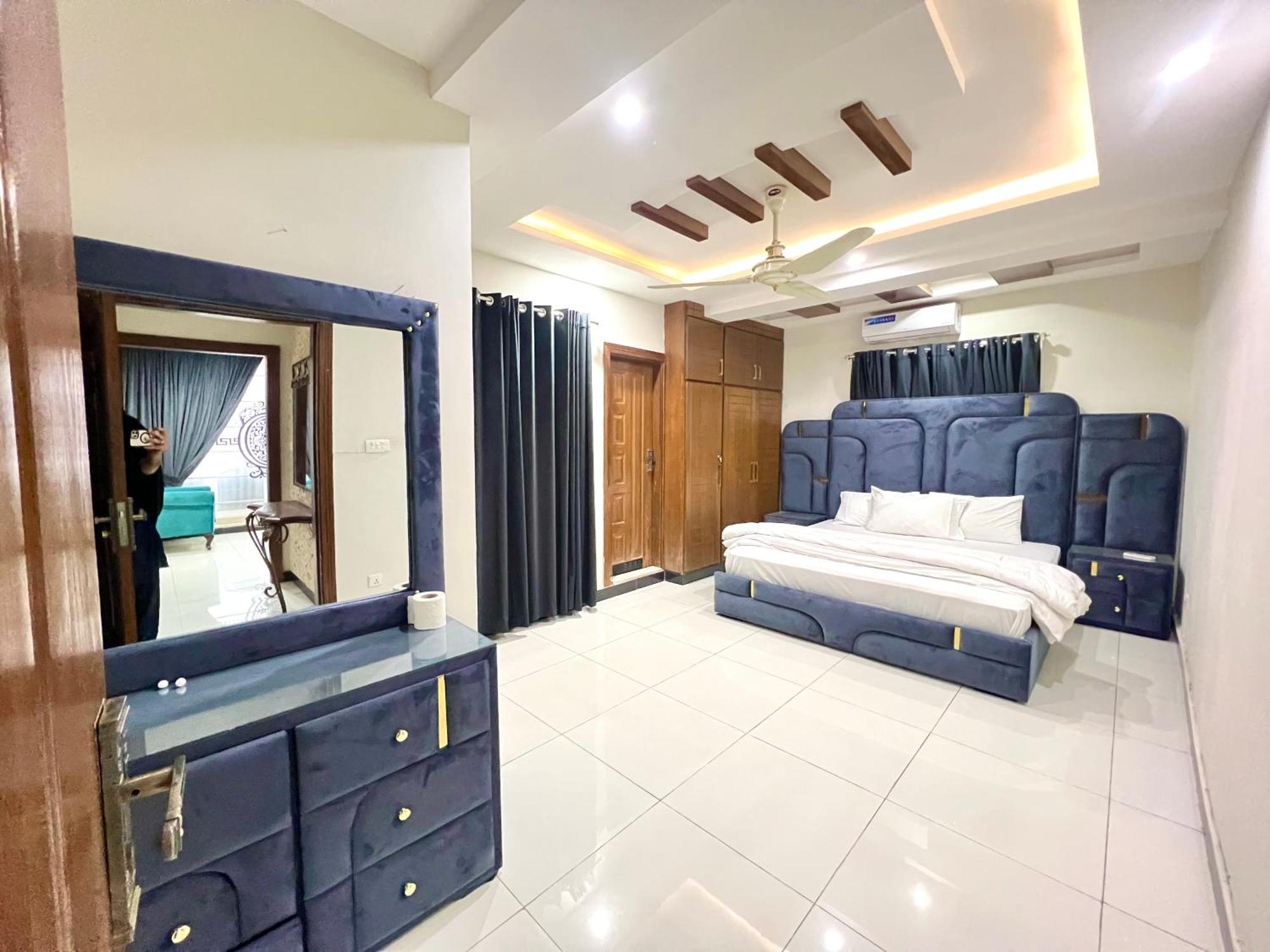 Luxury Apartment Hotel Islamabad Eksteriør billede
