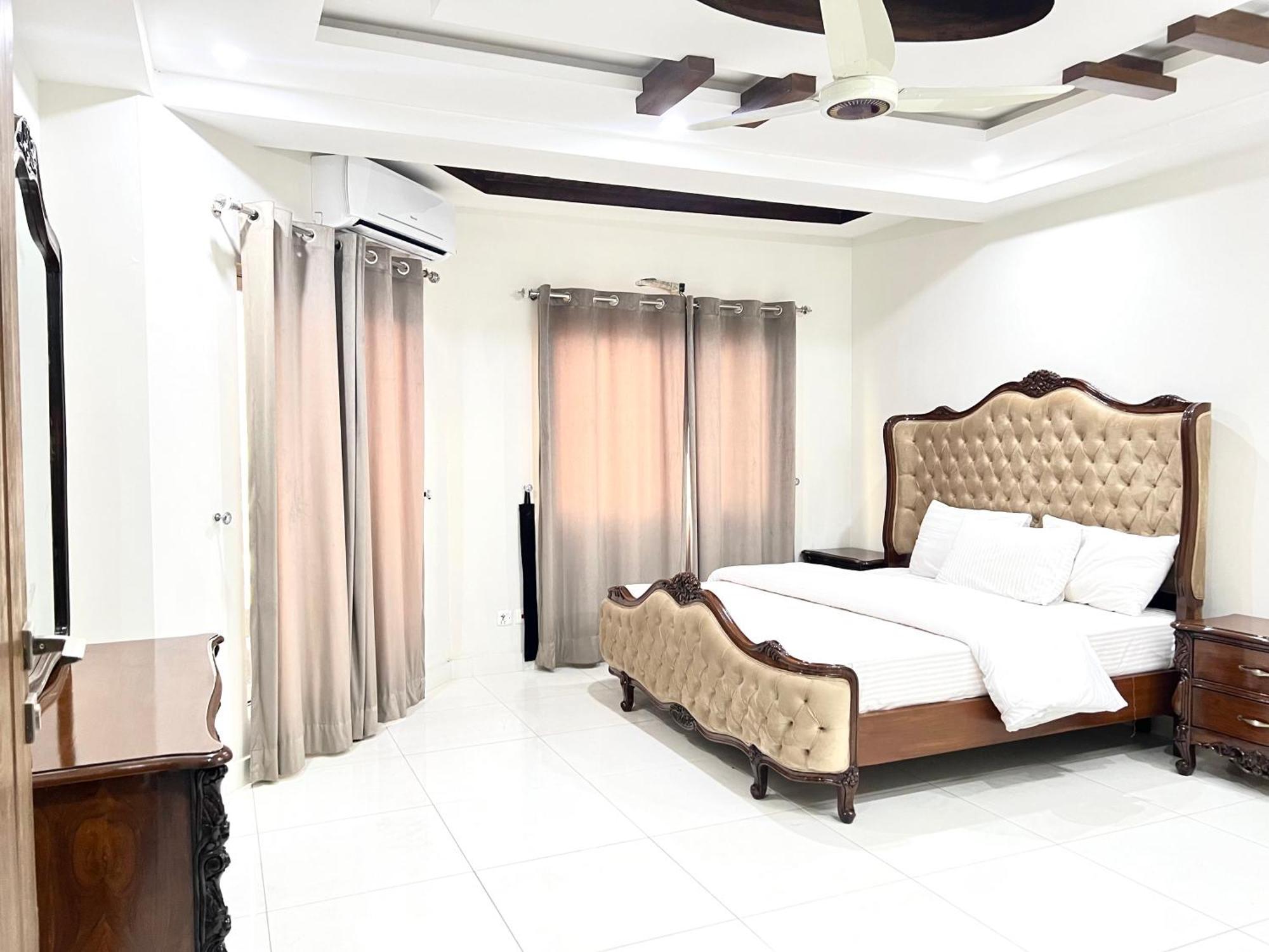 Luxury Apartment Hotel Islamabad Eksteriør billede