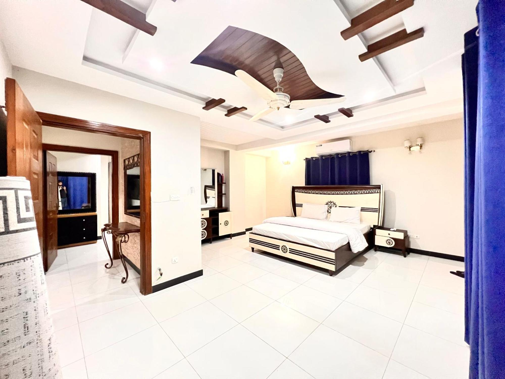 Luxury Apartment Hotel Islamabad Eksteriør billede