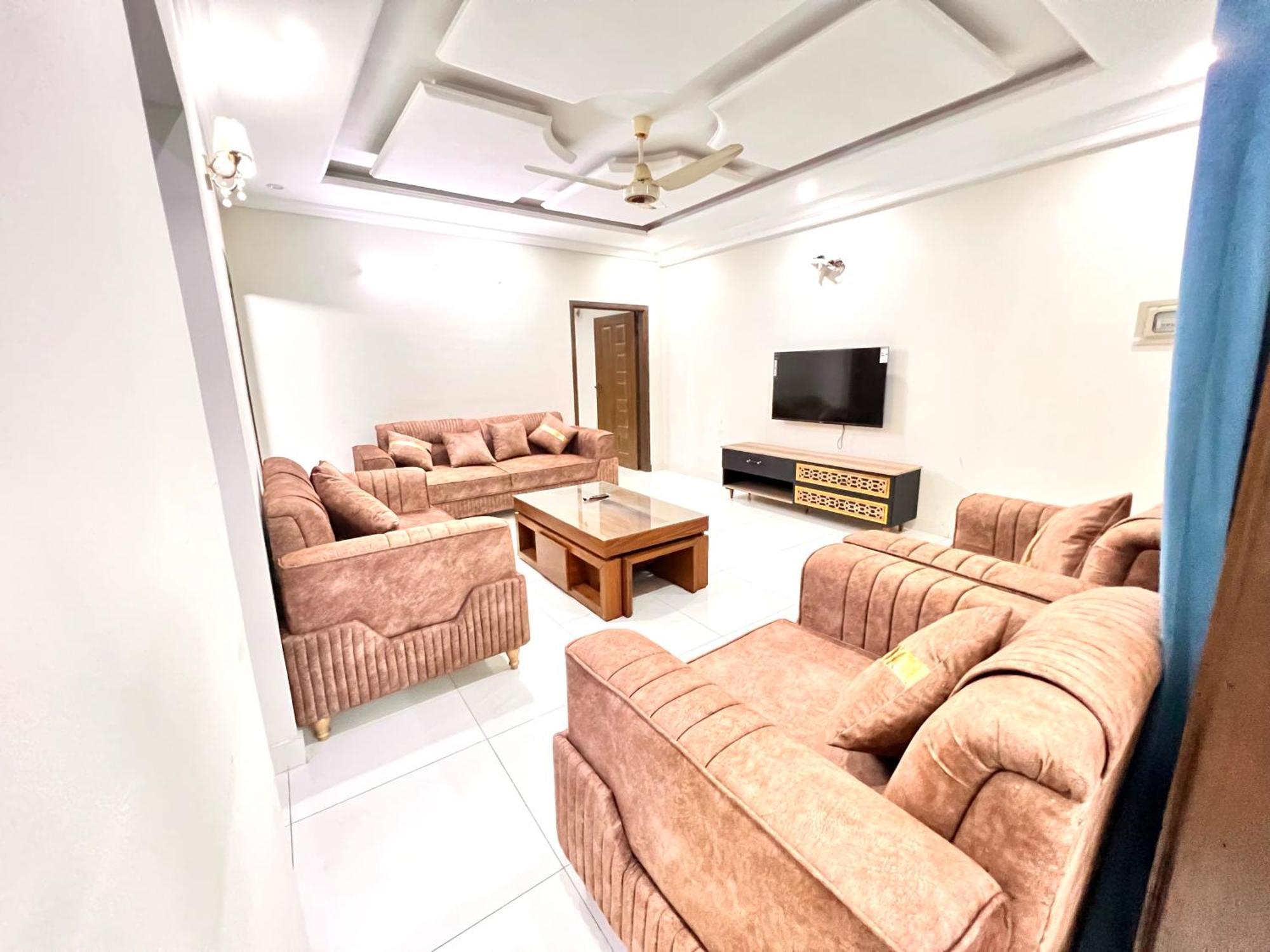 Luxury Apartment Hotel Islamabad Eksteriør billede