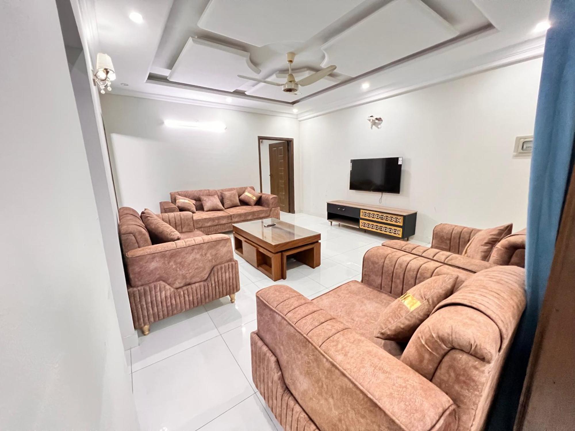 Luxury Apartment Hotel Islamabad Eksteriør billede