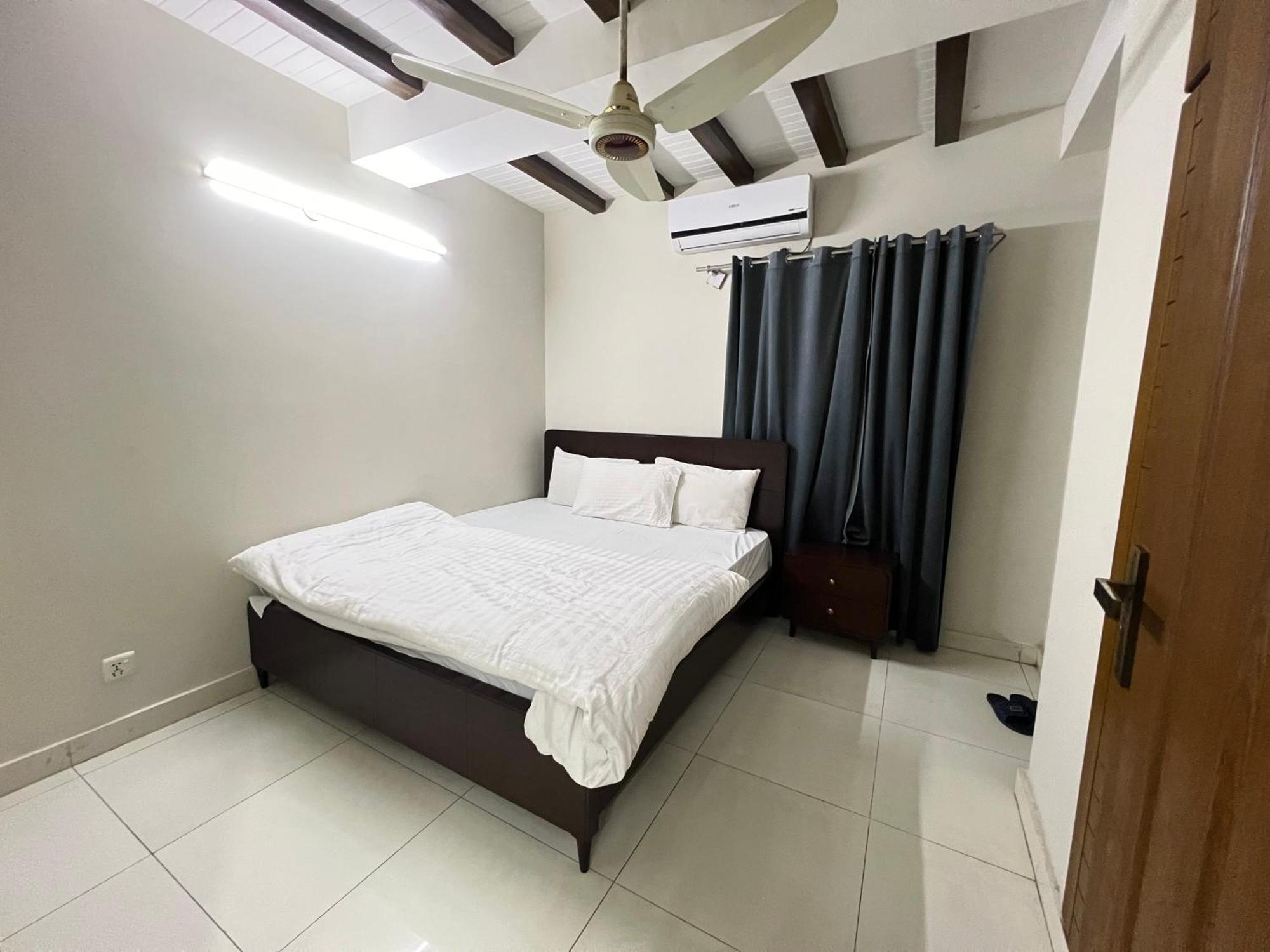 Luxury Apartment Hotel Islamabad Eksteriør billede