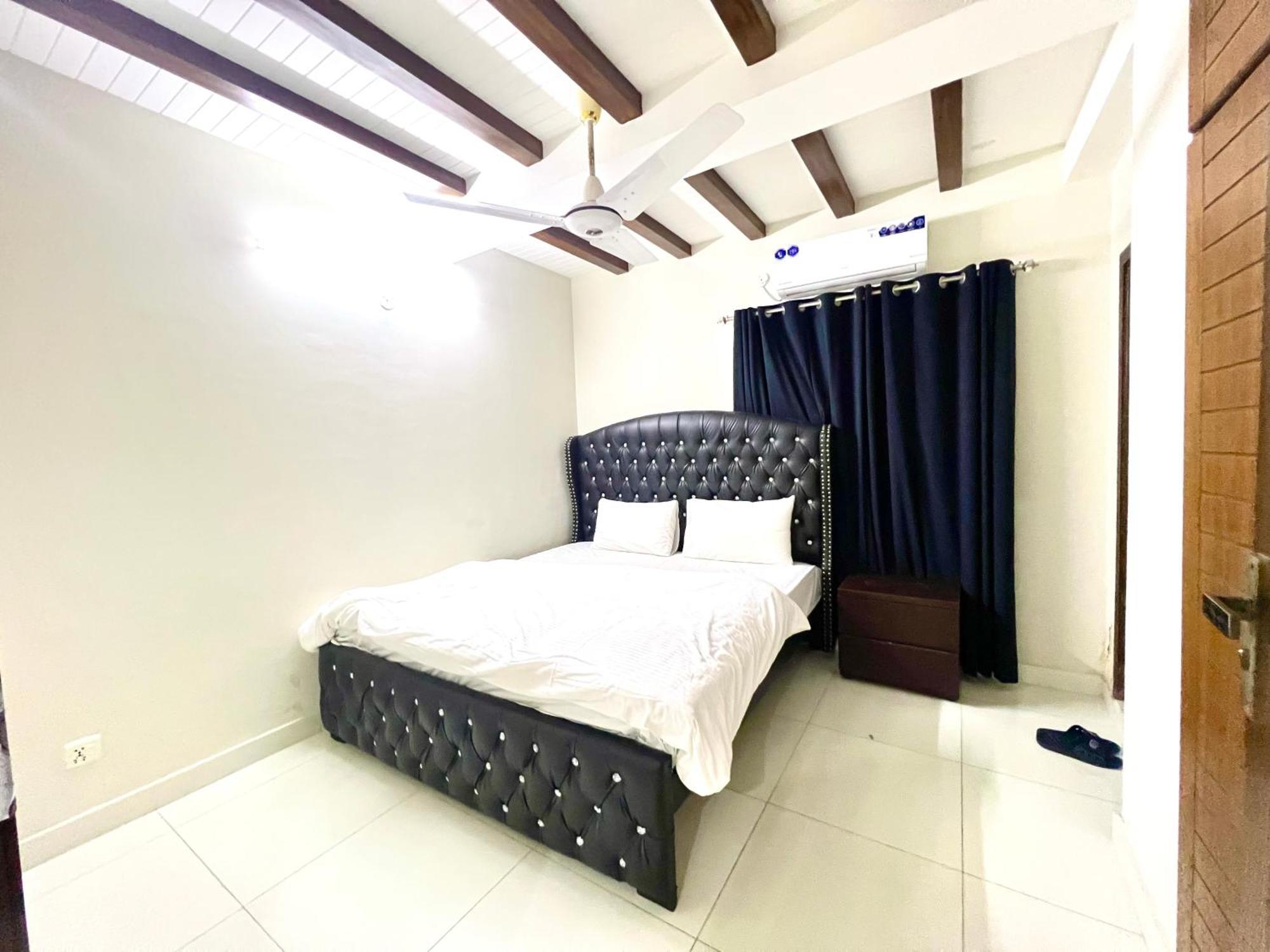 Luxury Apartment Hotel Islamabad Eksteriør billede